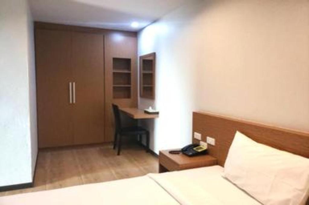 Eurotel Hotel Kanchanaburi Exterior foto